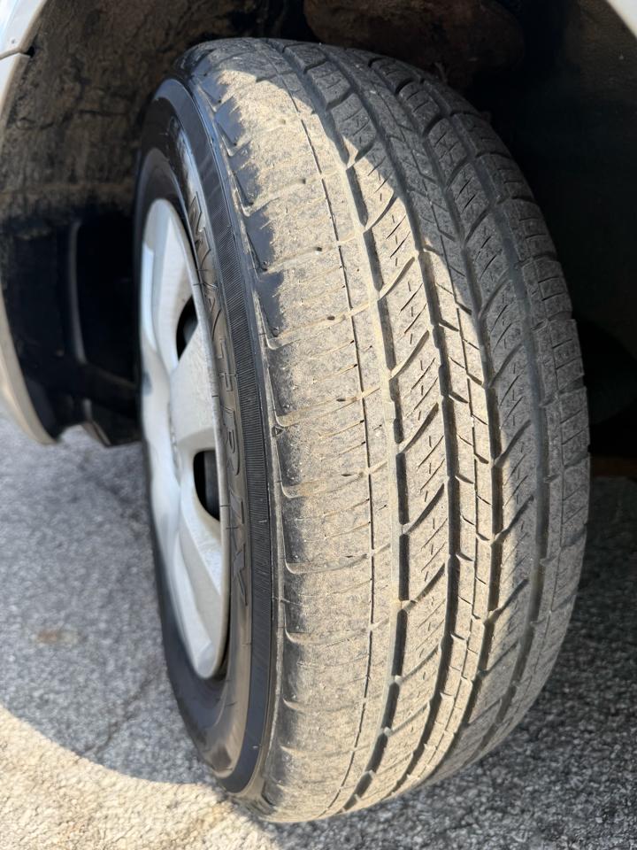 Toyota Camry 4dr Sdn XLE Auto (Natl) 2003