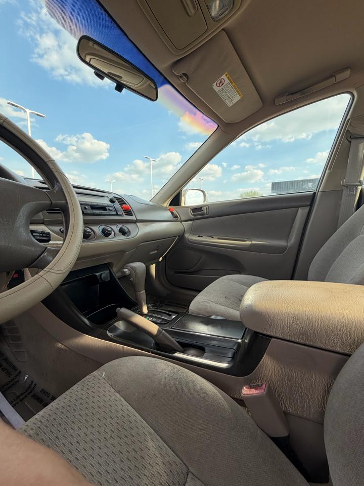 Toyota Camry 4dr Sdn XLE Auto (Natl) 2003