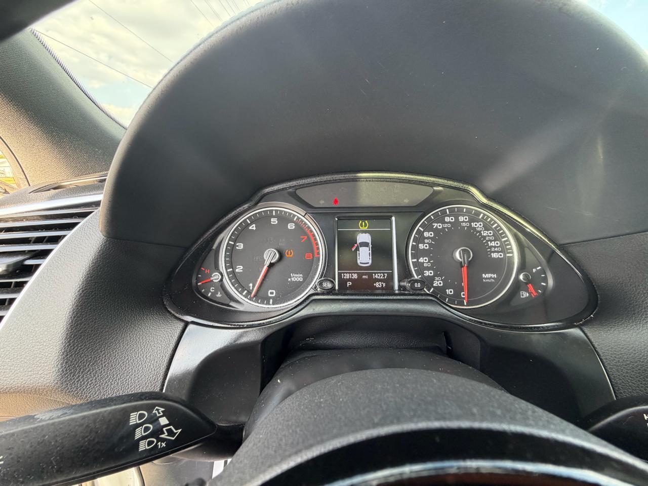 Audi Q5 quattro 4dr 3.0T Prestige 2015