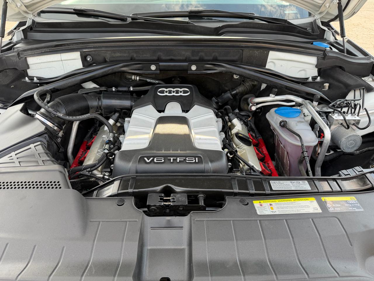 Audi Q5 quattro 4dr 3.0T Prestige 2015