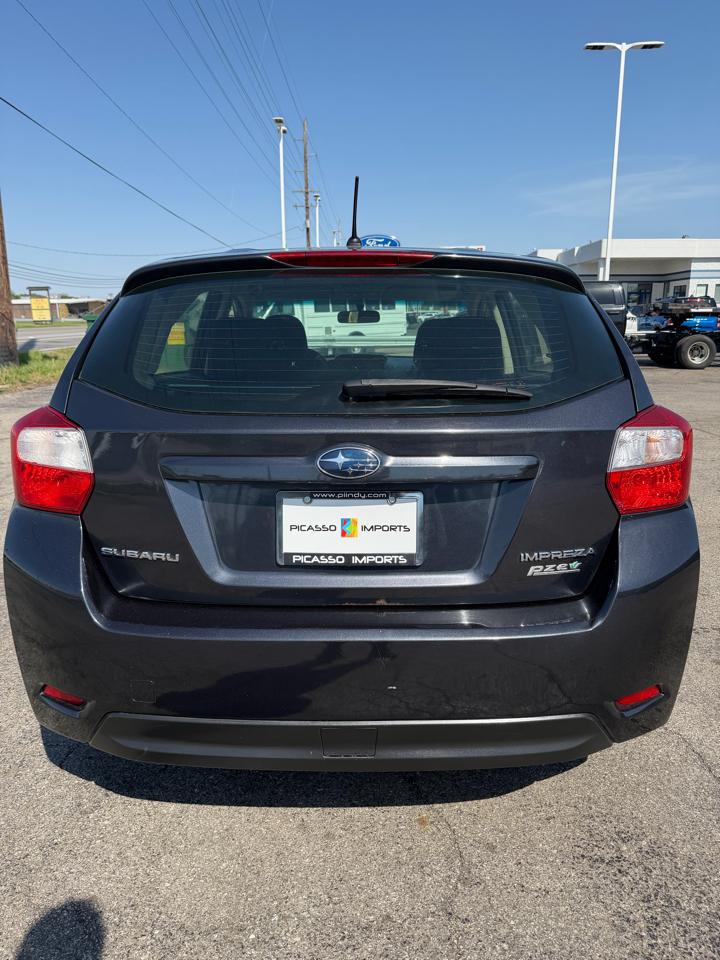 Subaru Impreza Wagon 5dr Auto 2.0i Premium 2013
