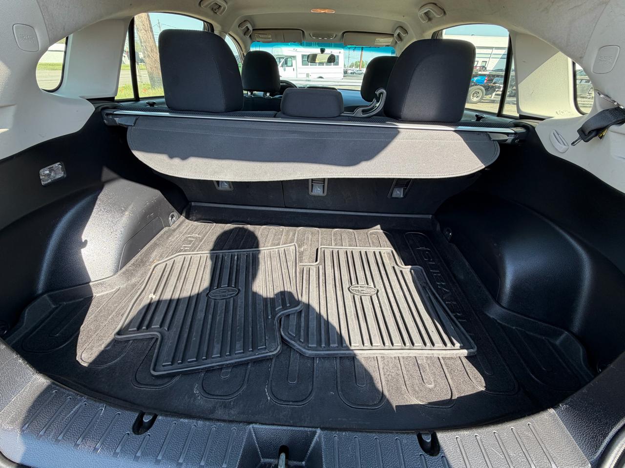 Subaru Impreza Wagon 5dr Auto 2.0i Premium 2013