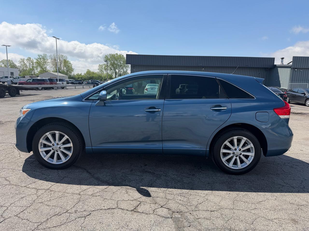 Toyota Venza 4dr Wgn I4 FWD (Natl) 2009