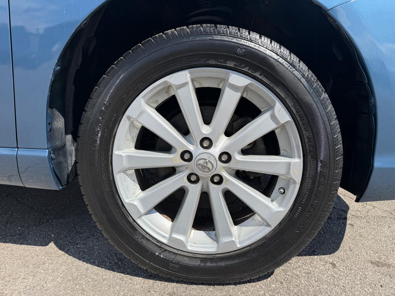 Toyota Venza 4dr Wgn I4 FWD (Natl) 2009