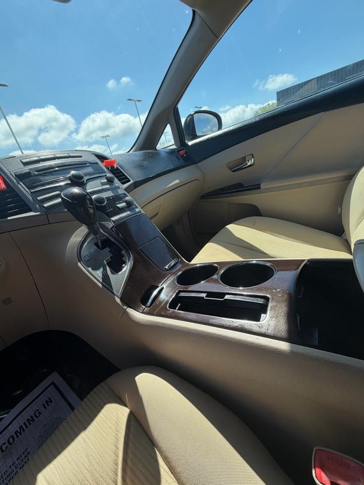 Toyota Venza 4dr Wgn I4 FWD (Natl) 2009