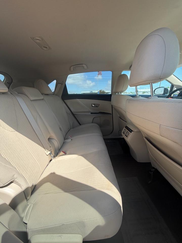 Toyota Venza 4dr Wgn I4 FWD (Natl) 2009