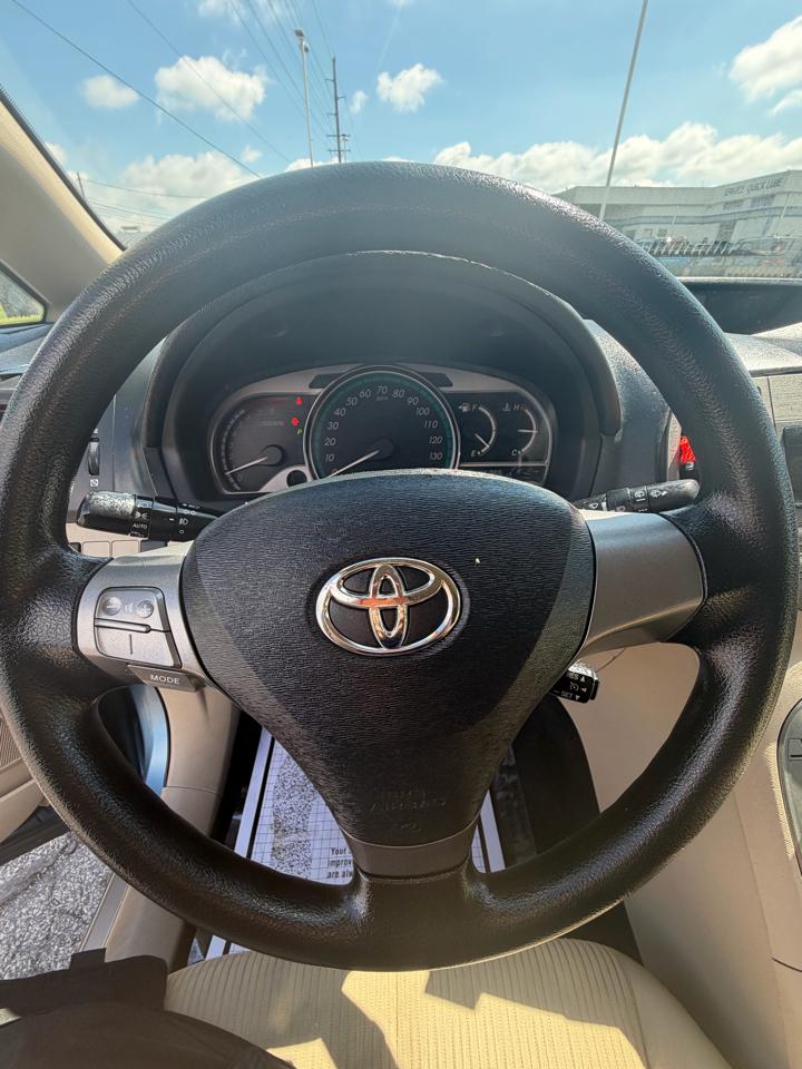 Toyota Venza 4dr Wgn I4 FWD (Natl) 2009