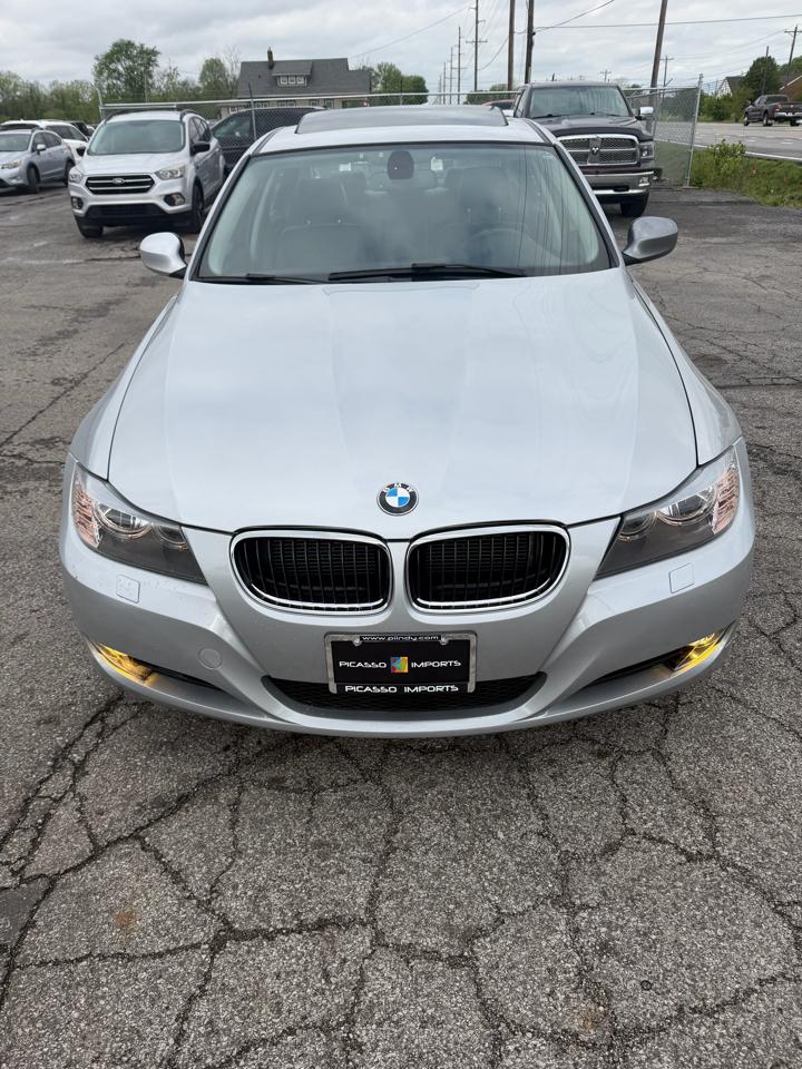 BMW 3 Series 4dr Sdn 328i xDrive AWD SULEV South Africa 2011