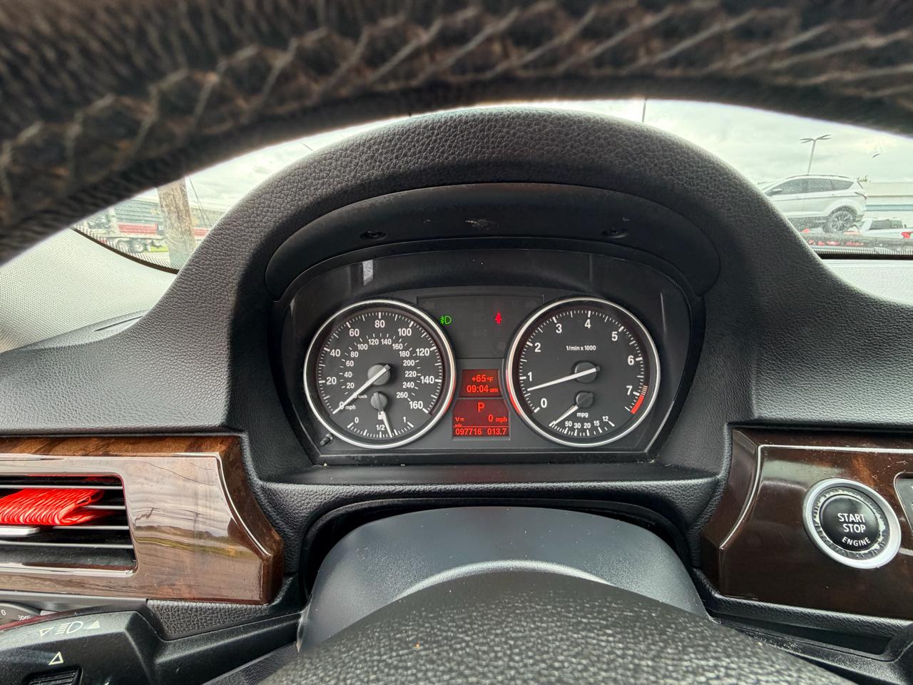 BMW 3 Series 4dr Sdn 328i xDrive AWD SULEV South Africa 2011