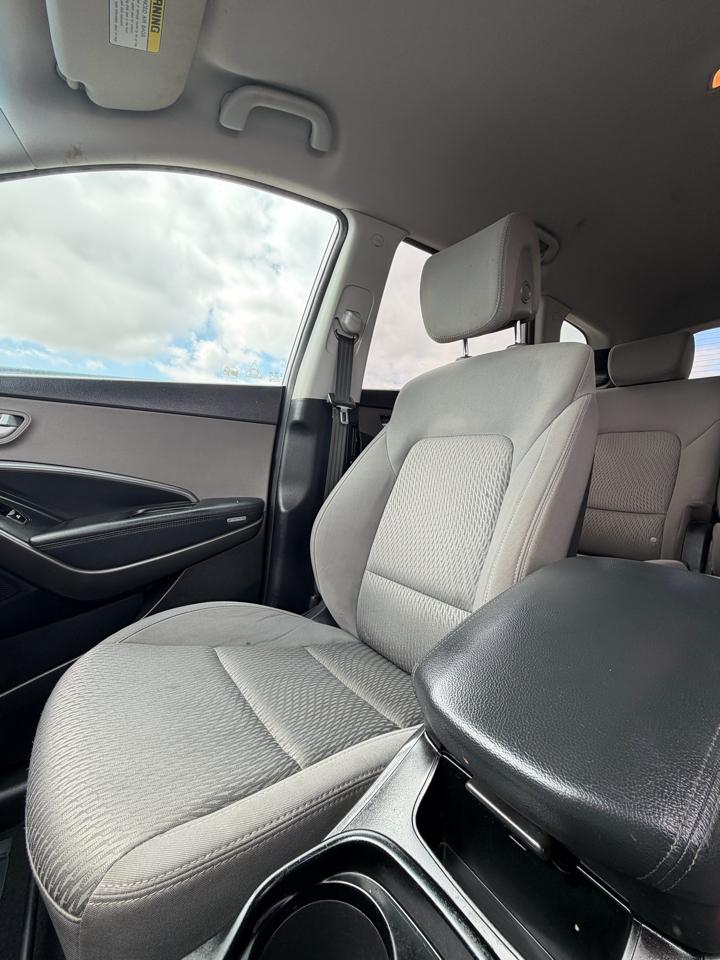 Hyundai Santa Fe SE 3.3L Auto AWD 2017