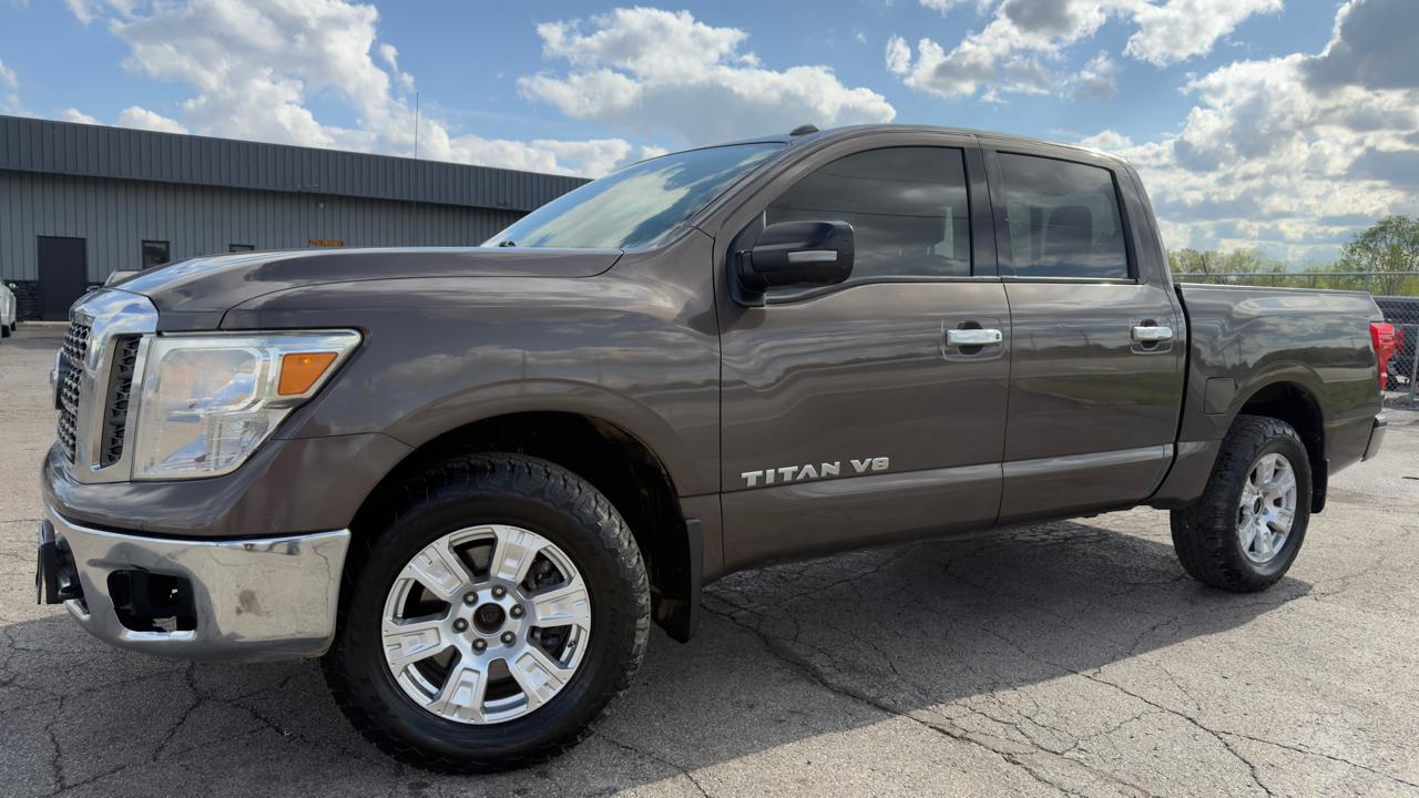 Nissan Titan 4x4 Crew Cab SV 2018