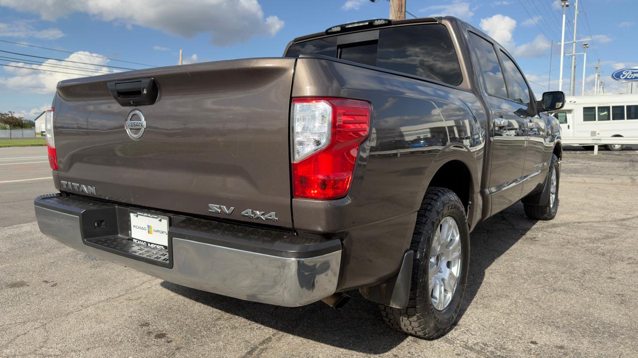 Nissan Titan 4x4 Crew Cab SV 2018