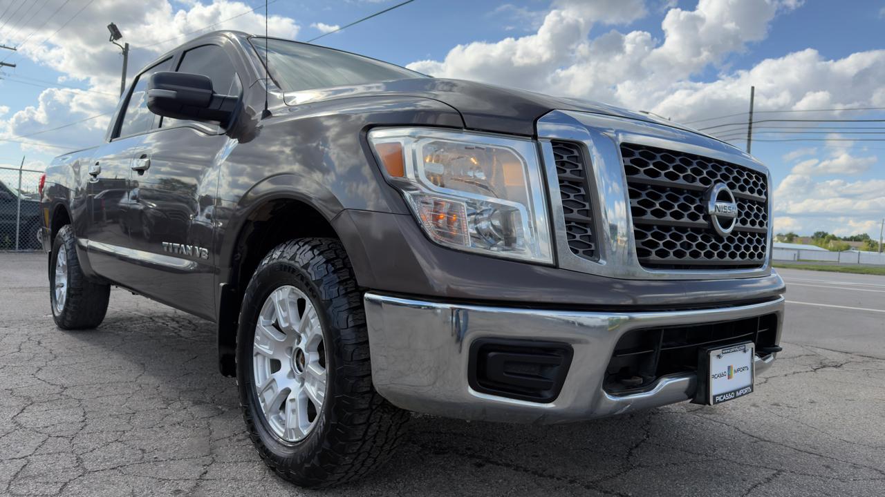 Nissan Titan 4x4 Crew Cab SV 2018