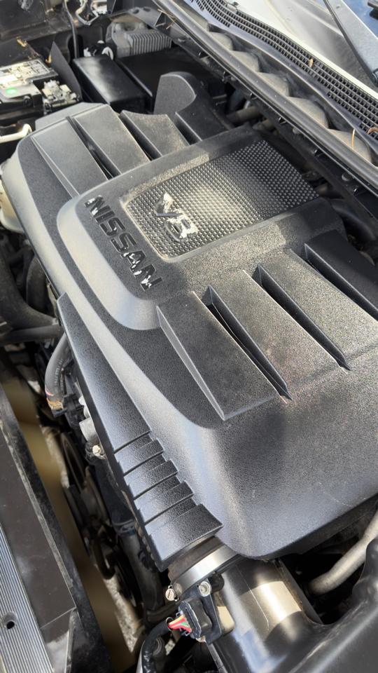 Nissan Titan 4x4 Crew Cab SV 2018