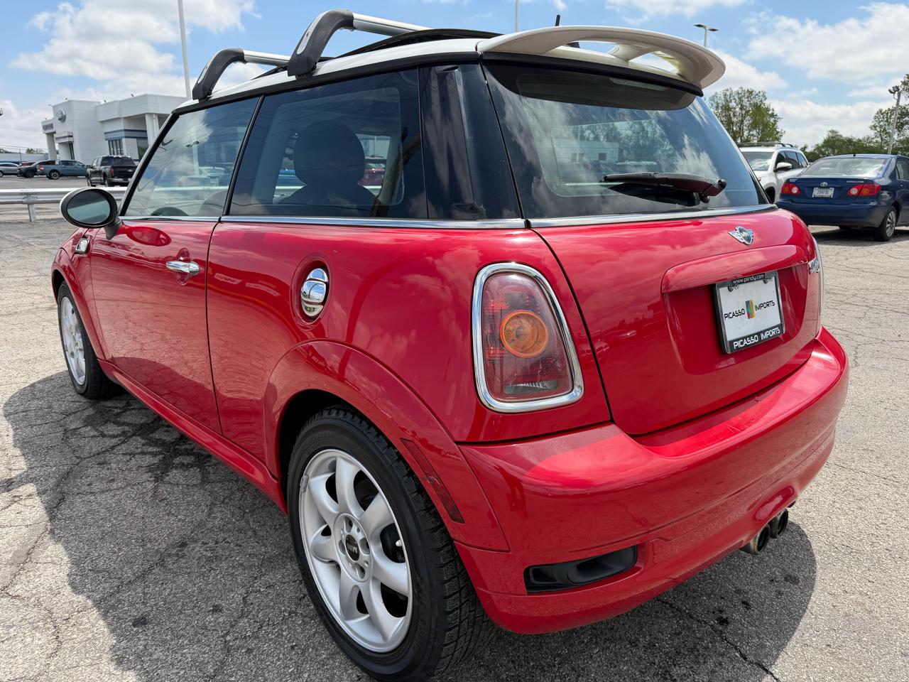 MINI Cooper Hardtop 2dr Cpe S 2010