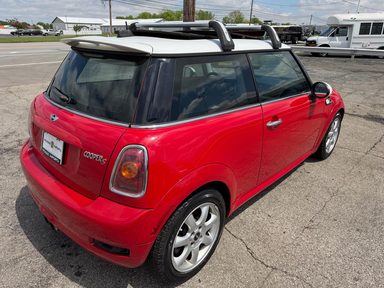 MINI Cooper Hardtop 2dr Cpe S 2010