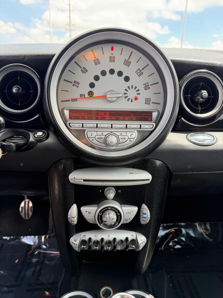 MINI Cooper Hardtop 2dr Cpe S 2010