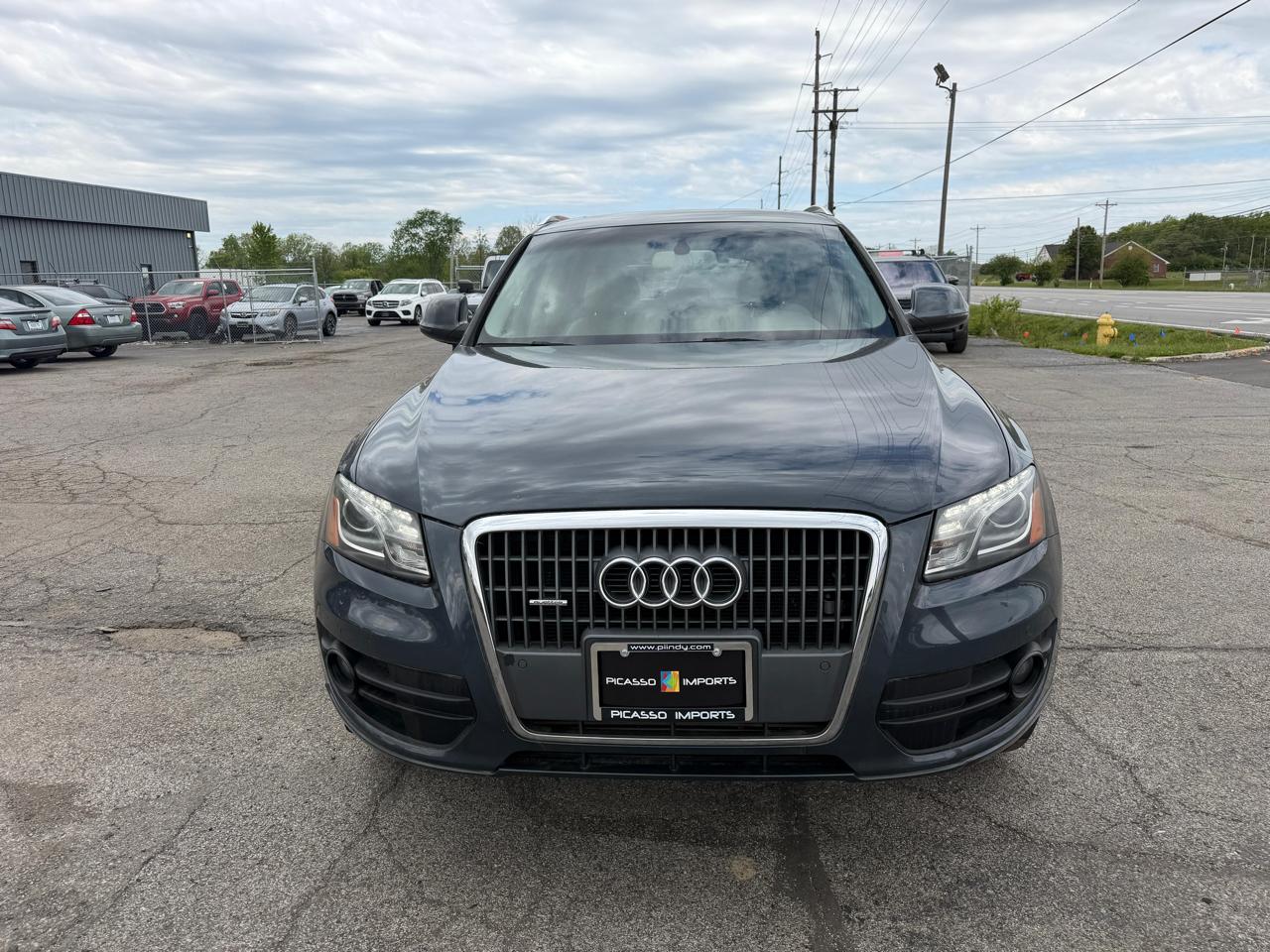 Audi Q5 quattro 4dr 2.0T Premium Plus 2011
