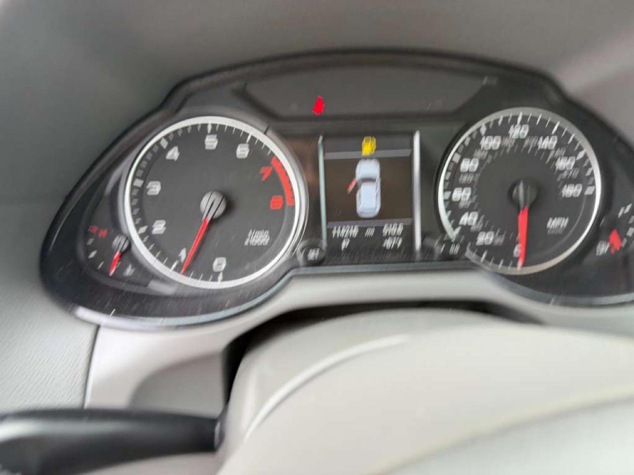 Audi Q5 quattro 4dr 2.0T Premium Plus 2011