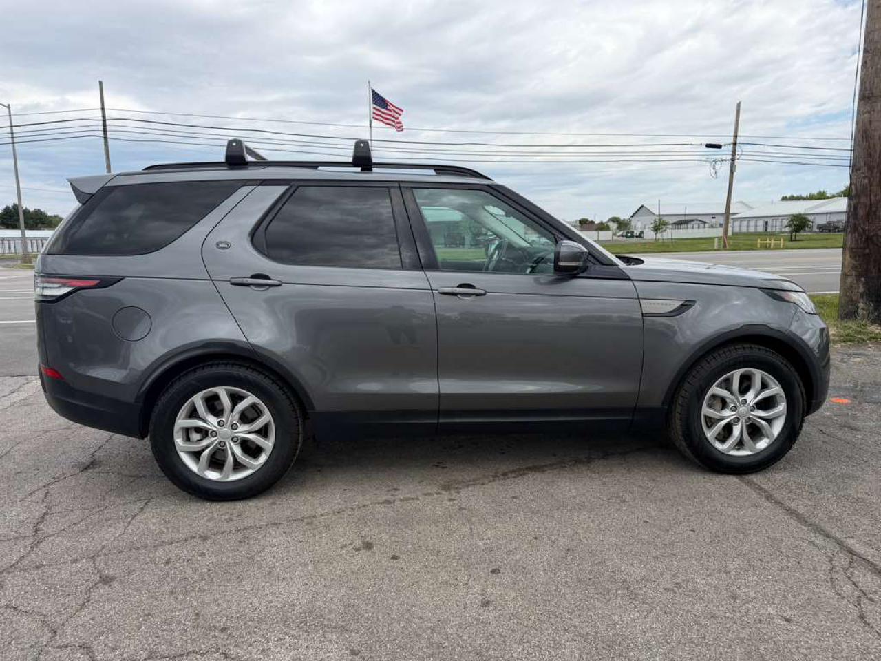 Land Rover Discovery SE V6 Supercharged 2018