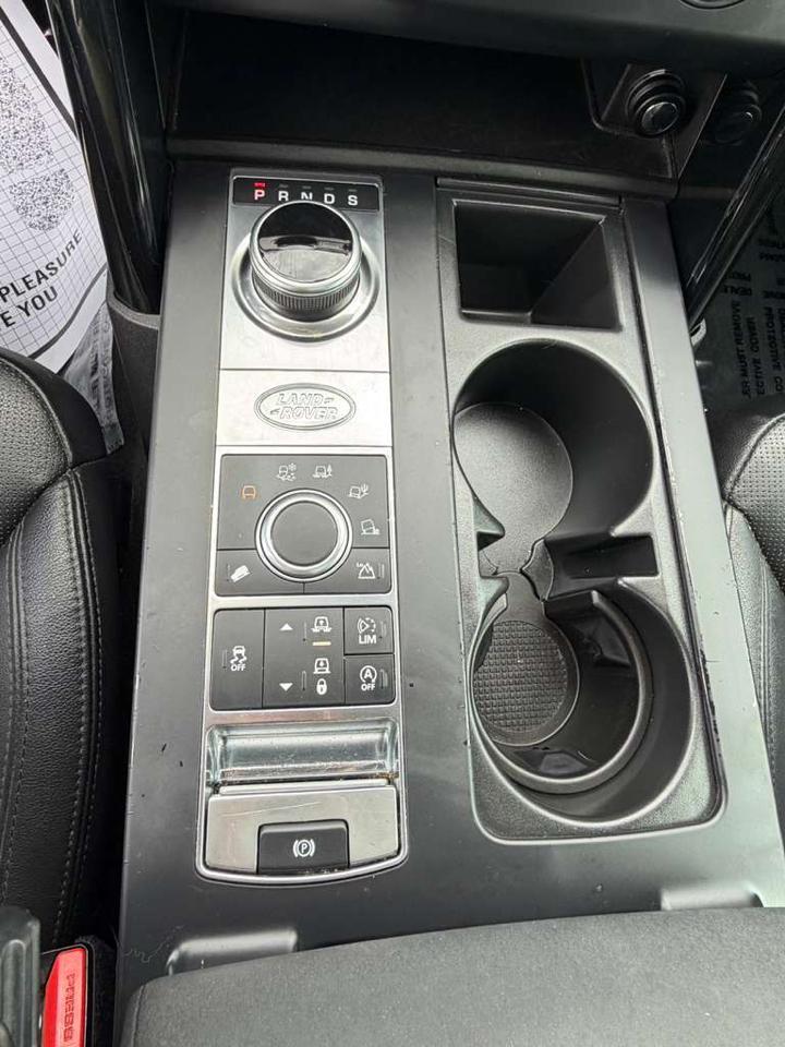 Land Rover Discovery SE V6 Supercharged 2018
