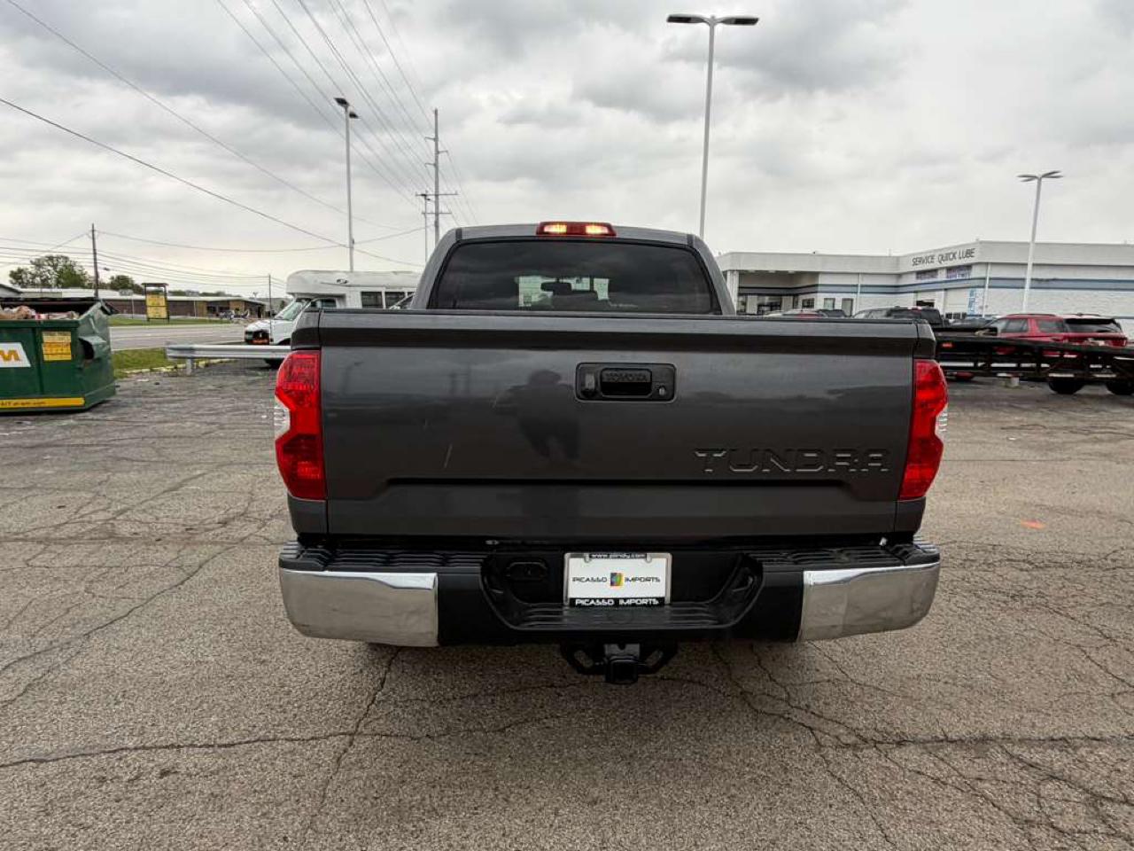 Toyota Tundra 4WD SR5 CrewMax 5.5' Bed 5.7L FFV (Natl) 2017