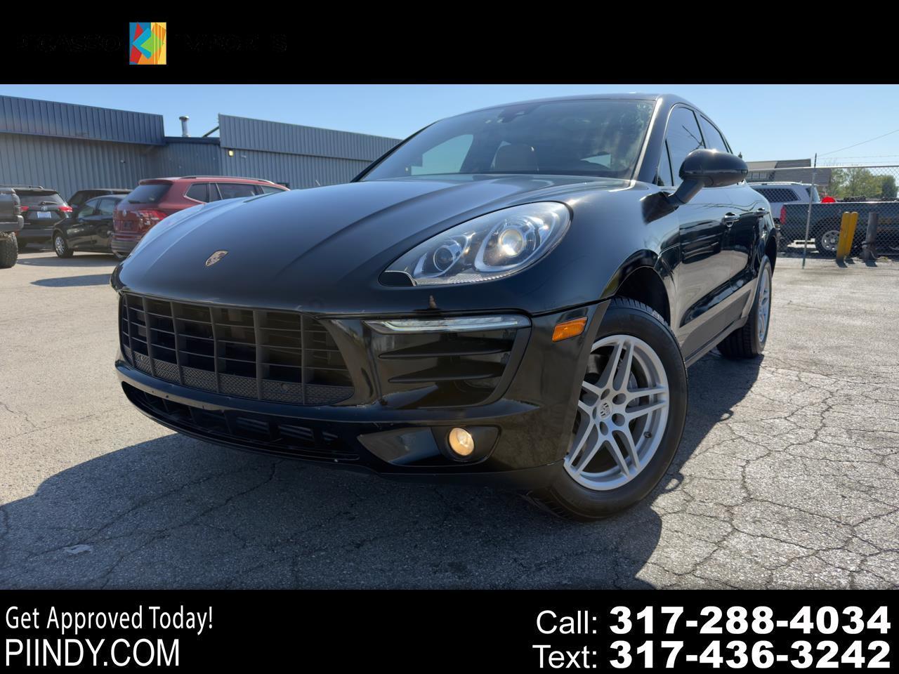 2017 Porsche Macan -'s photo