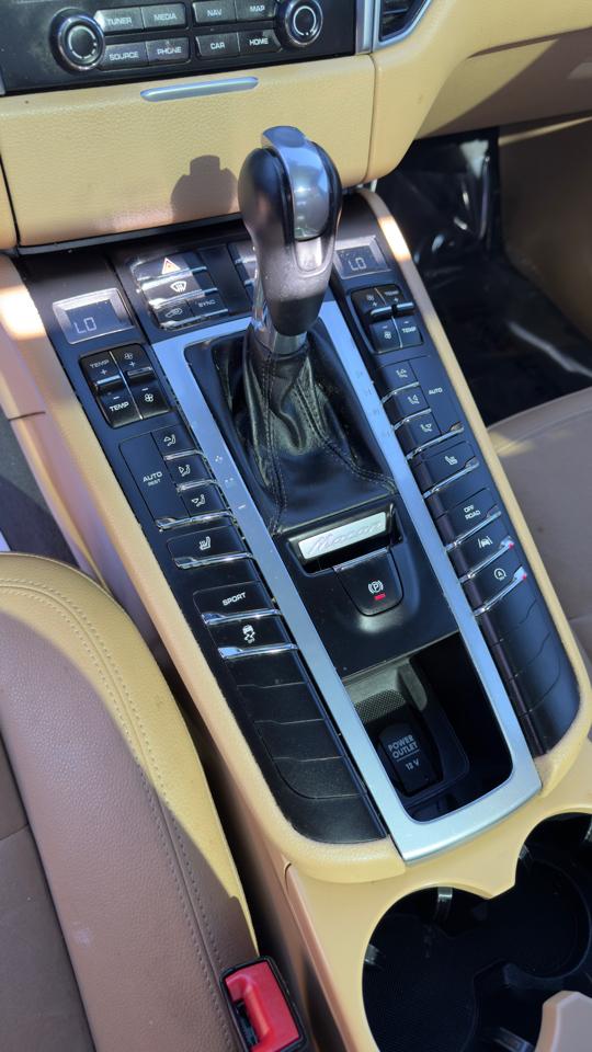 Porsche Macan AWD 2017