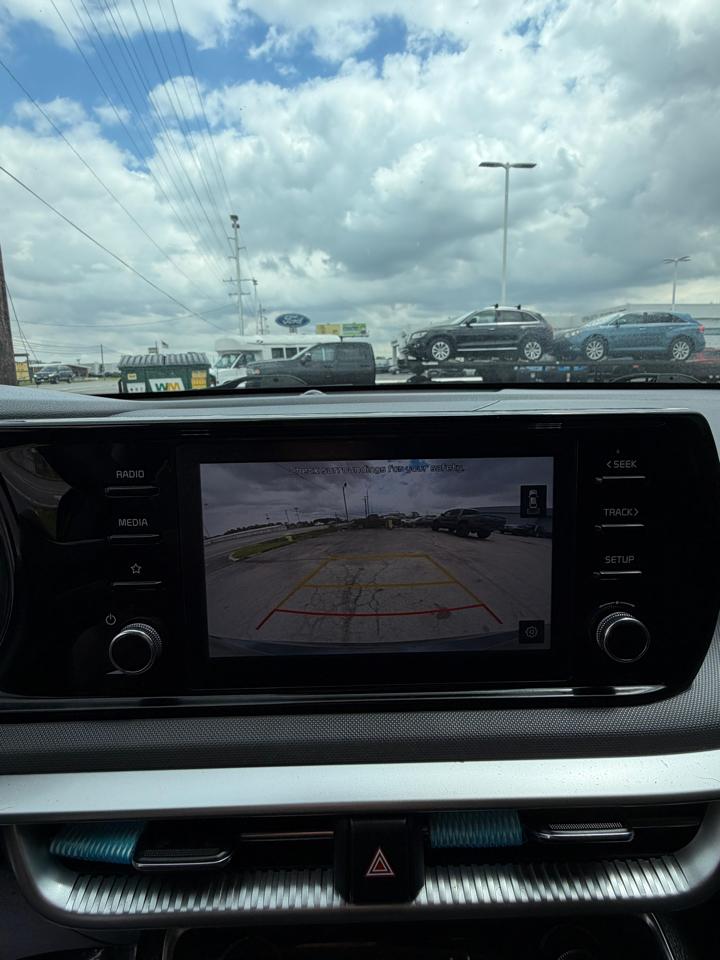 Kia K5 LX Auto FWD 2022