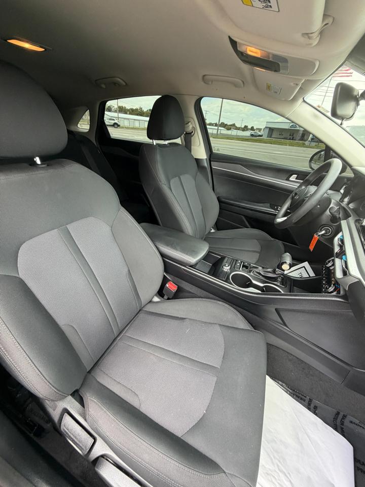 Kia K5 LX Auto FWD 2022