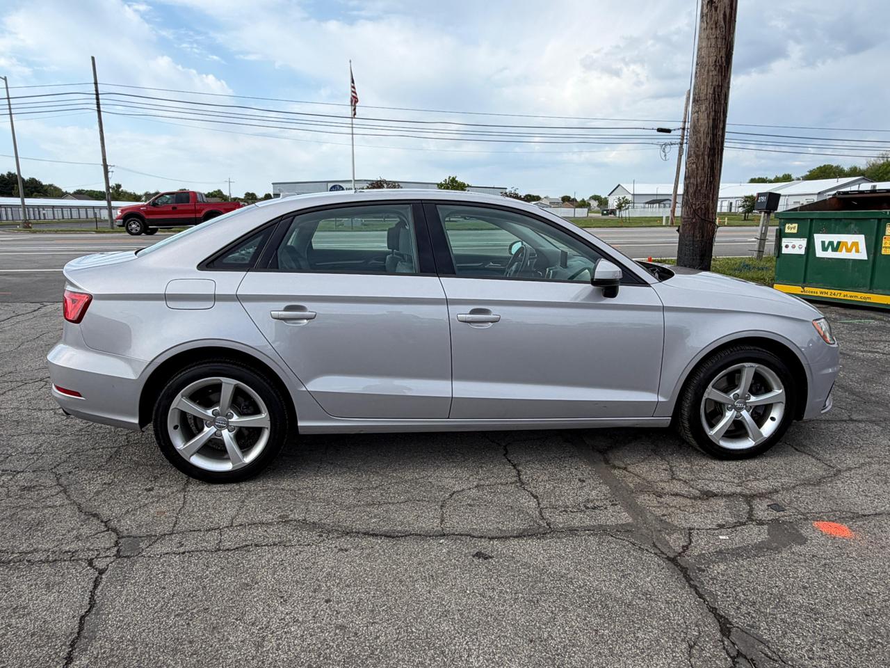 Audi A3 4dr Sdn quattro 2.0T Premium 2016