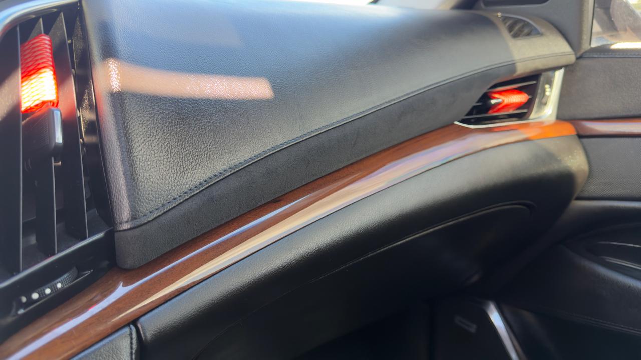 Cadillac Escalade 4WD 4dr Premium 2015