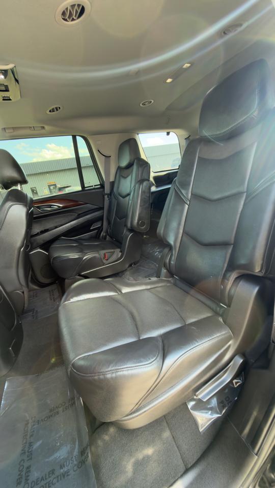 Cadillac Escalade 4WD 4dr Premium 2015