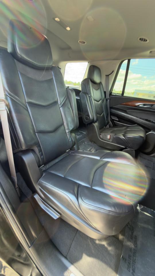 Cadillac Escalade 4WD 4dr Premium 2015