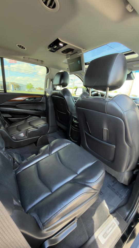 Cadillac Escalade 4WD 4dr Premium 2015