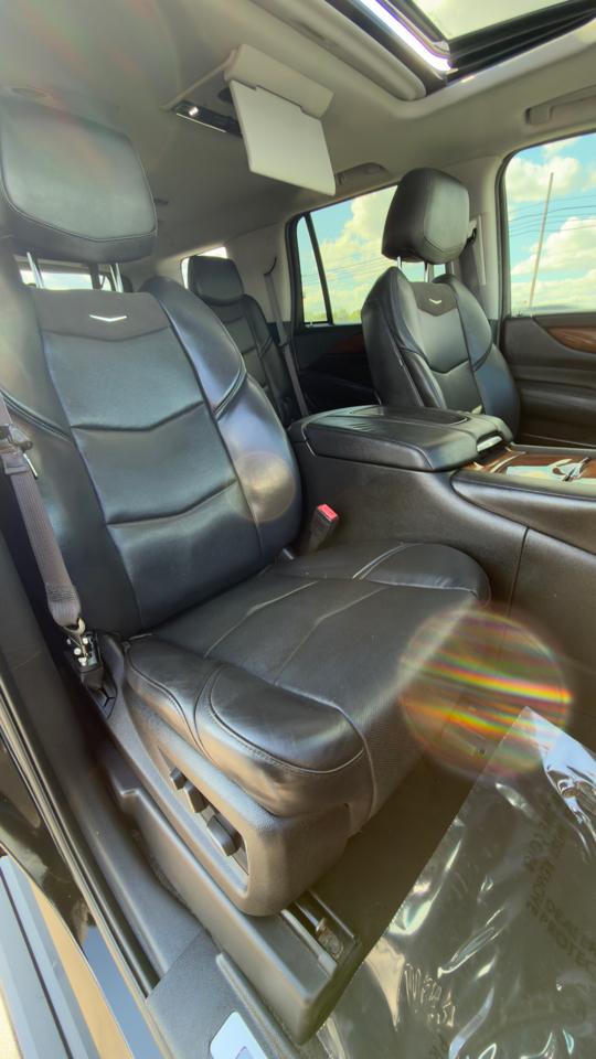 Cadillac Escalade 4WD 4dr Premium 2015