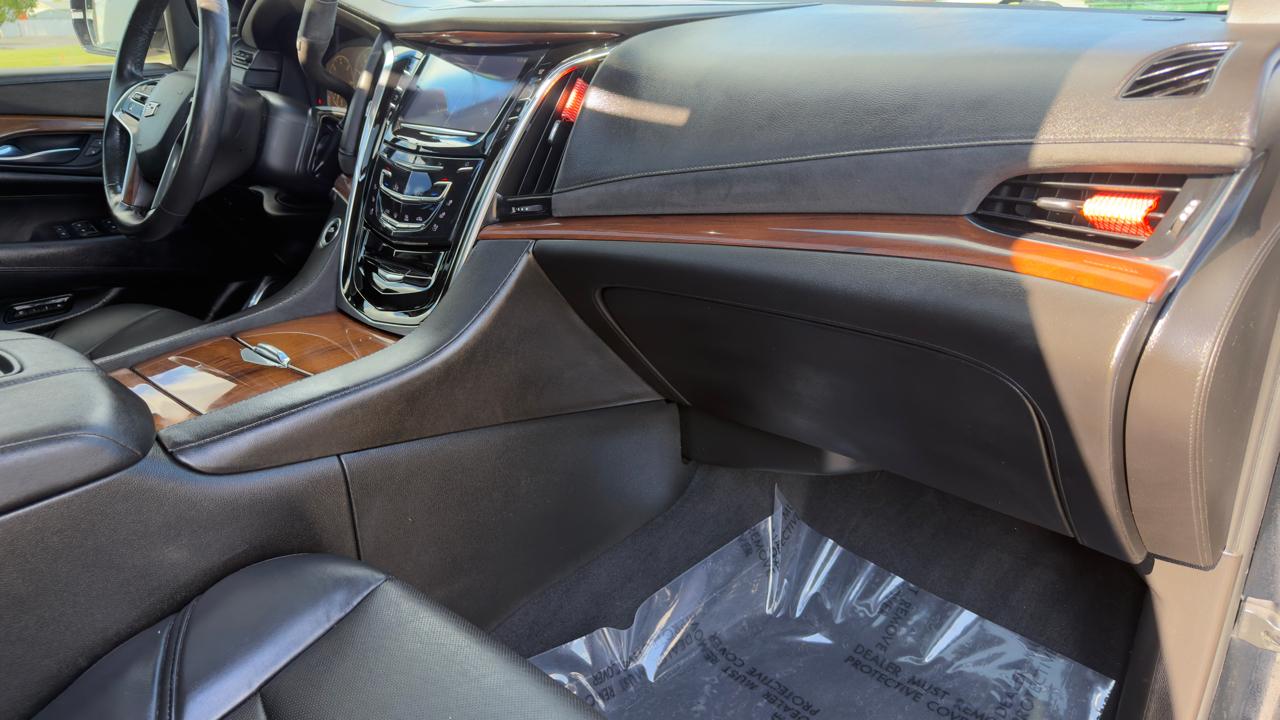 Cadillac Escalade 4WD 4dr Premium 2015