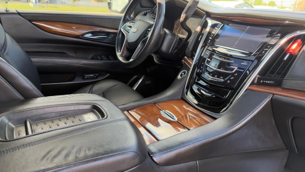 Cadillac Escalade 4WD 4dr Premium 2015