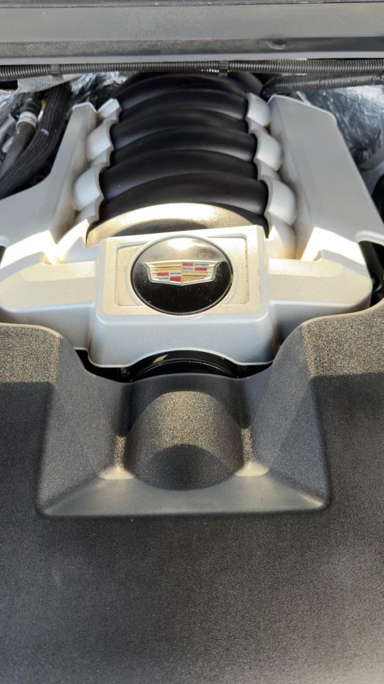 Cadillac Escalade 4WD 4dr Premium 2015