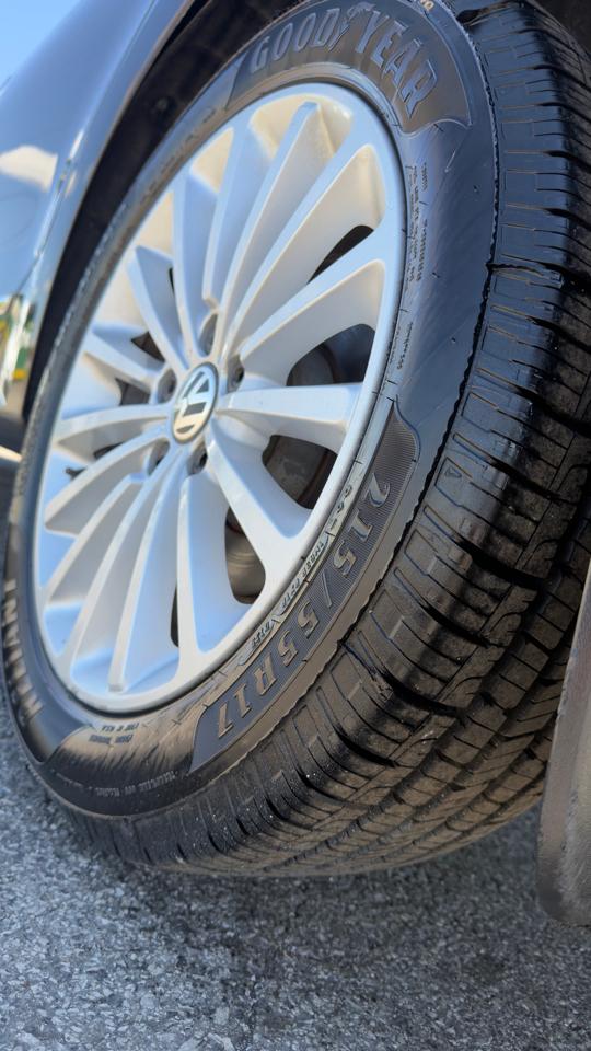 Volkswagen Passat 4dr Sdn 1.8T Auto SE PZEV 2016