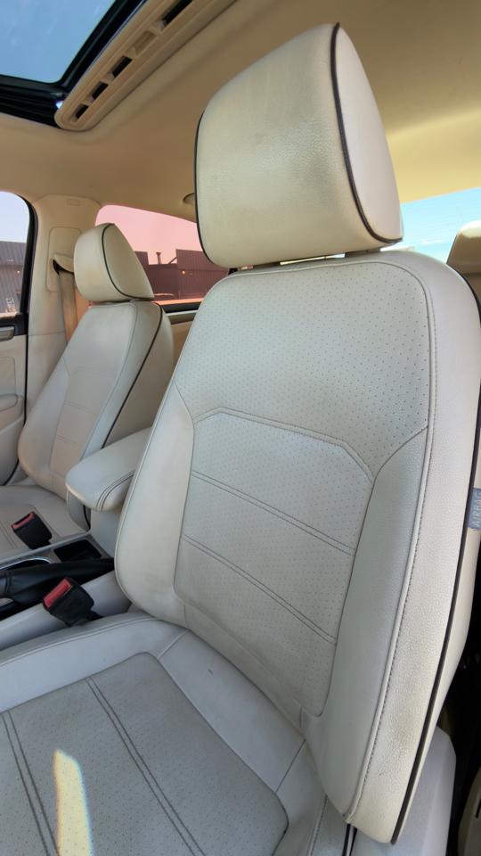 Volkswagen Passat 4dr Sdn 1.8T Auto SE PZEV 2016
