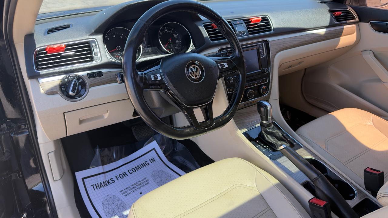 Volkswagen Passat 4dr Sdn 1.8T Auto SE PZEV 2016
