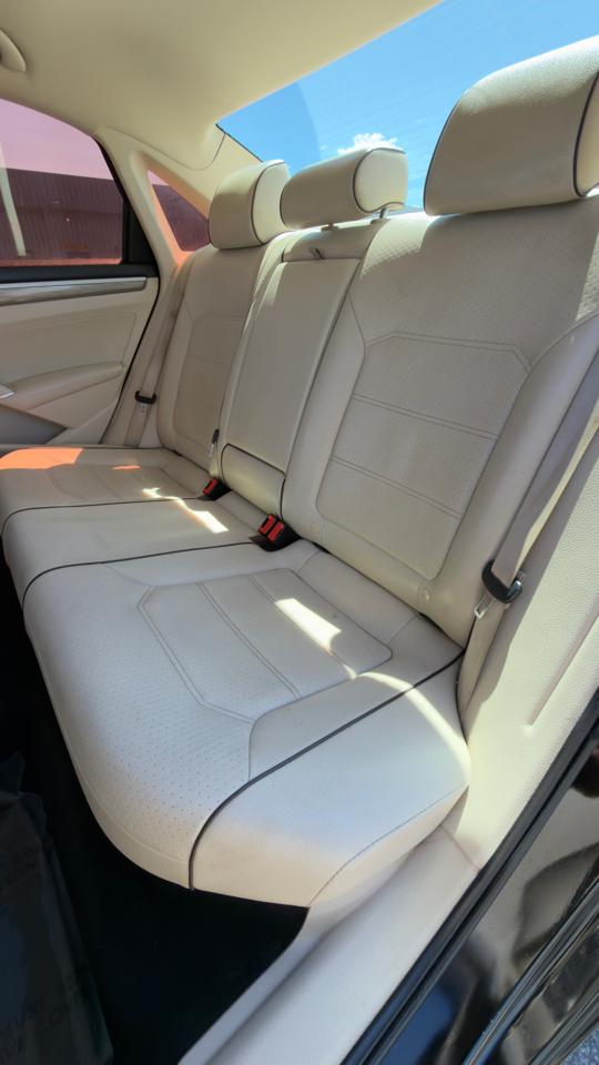 Volkswagen Passat 4dr Sdn 1.8T Auto SE PZEV 2016