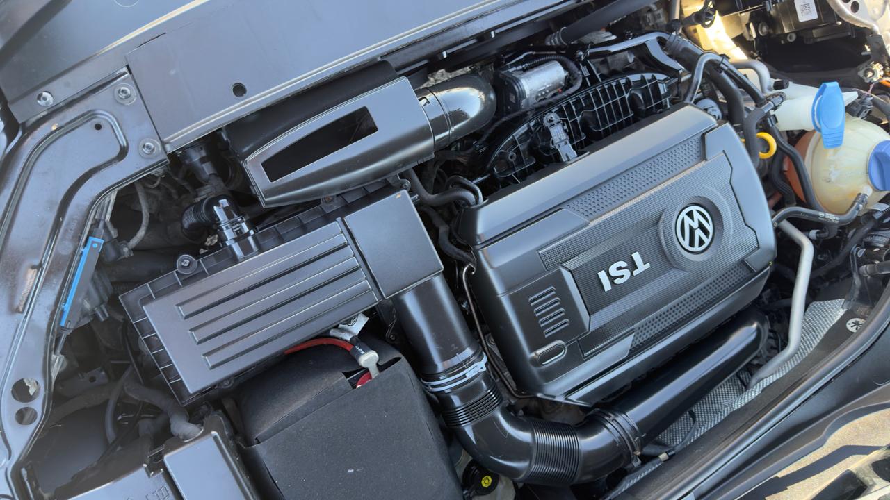 Volkswagen Passat 4dr Sdn 1.8T Auto SE PZEV 2016