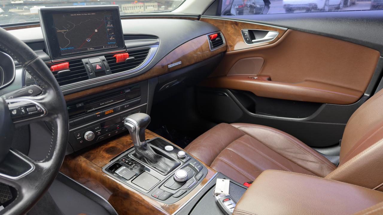 Audi A7 4dr HB quattro 3.0 Prestige 2012