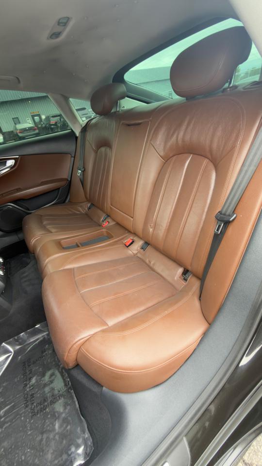 Audi A7 4dr HB quattro 3.0 Prestige 2012