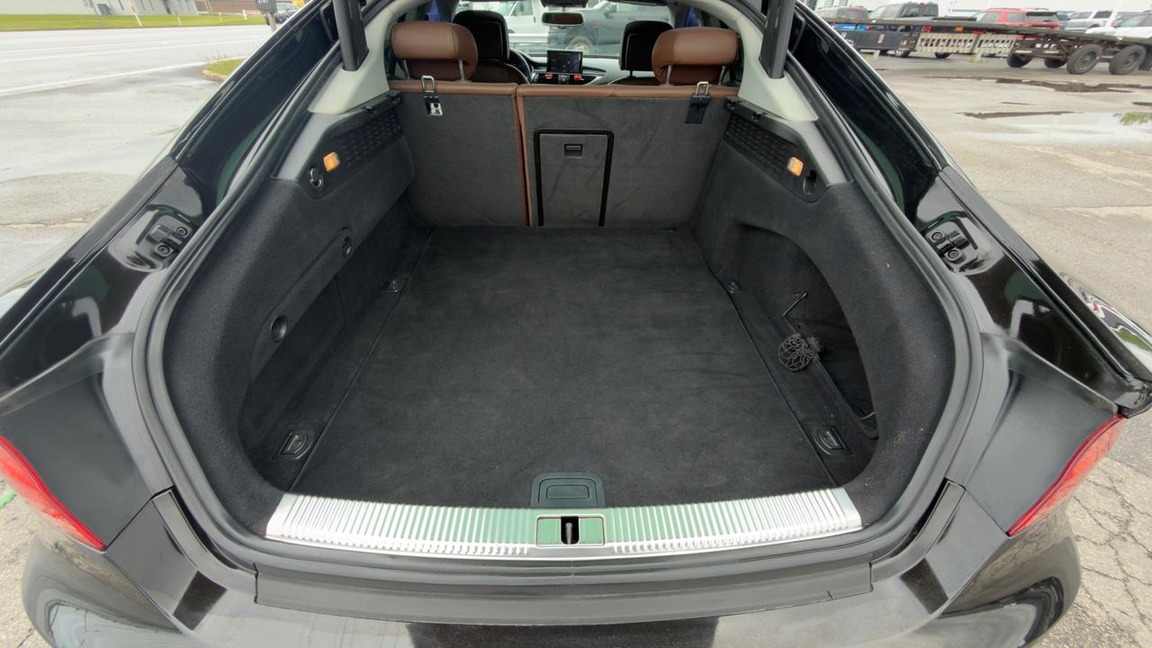 Audi A7 4dr HB quattro 3.0 Prestige 2012