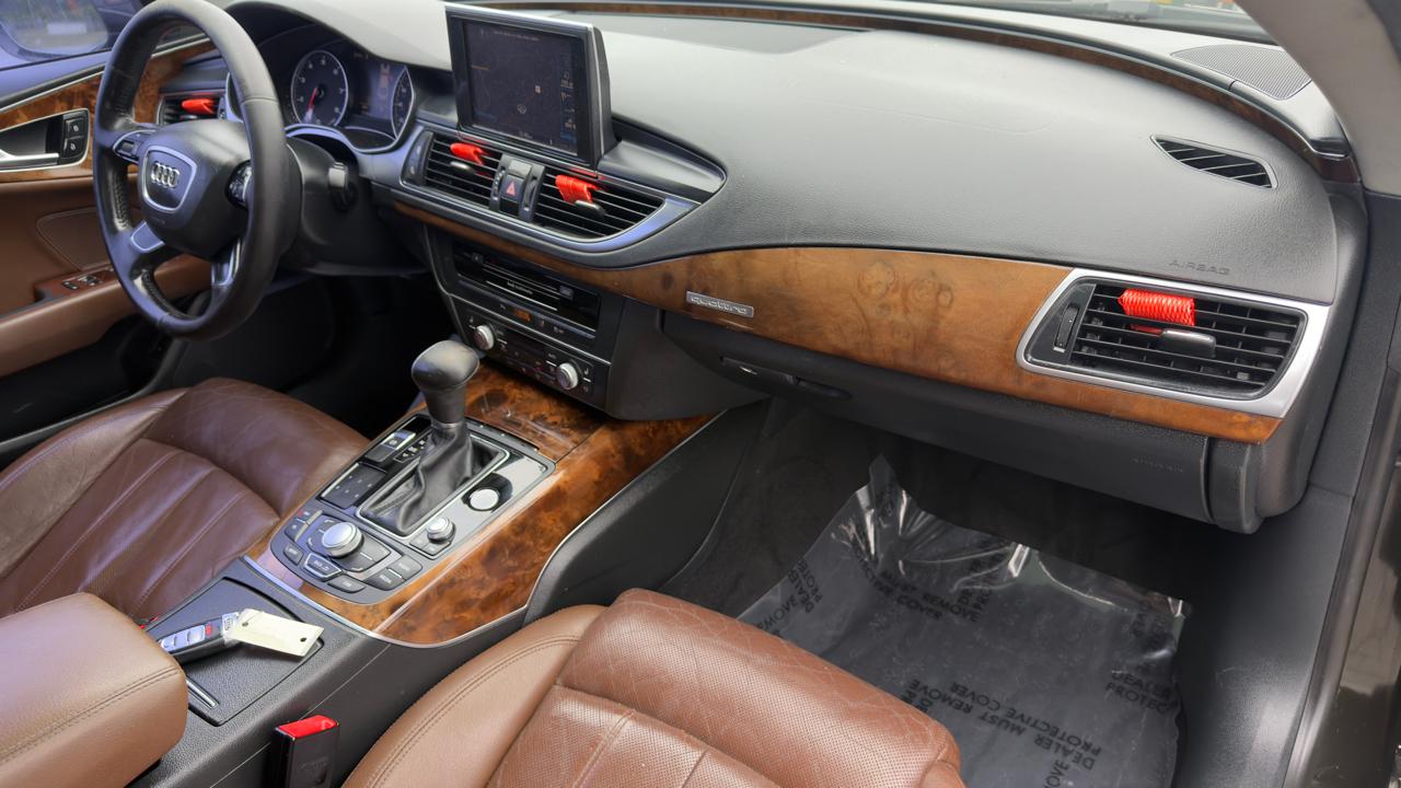 Audi A7 4dr HB quattro 3.0 Prestige 2012