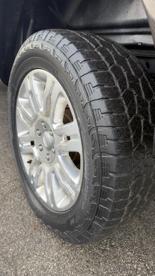 Ford F-150 4WD SuperCrew 145" Platinum 2013