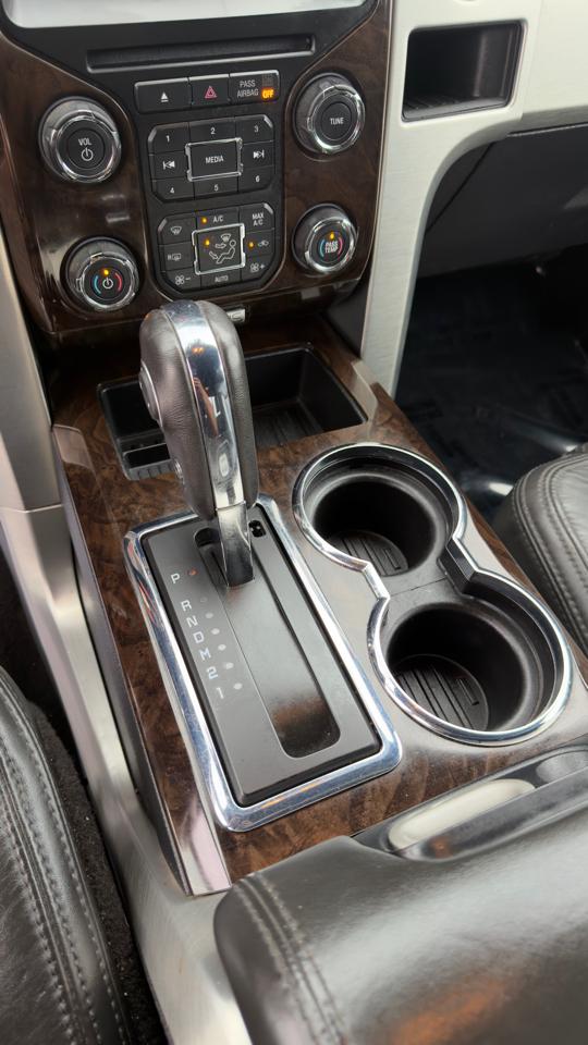 Ford F-150 4WD SuperCrew 145" Platinum 2013